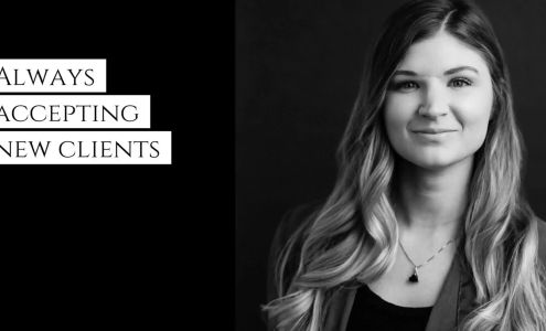 Courtney Sowry Realtor | Clorice Dlugos Group | McDowell Homes Real Estate Services