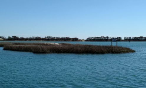 Ewe Co 1333 Bridge Barrier Rd, Carolina Beach North Carolina 28428