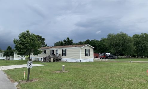 Cedar Creek Resort MHP & RV Sites Newport