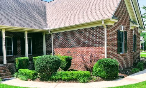 Stormin’ Norman Lawn & Landscaping