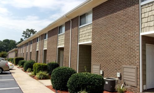 Plaza Terrace Apartments