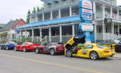 Hotel Central Saint-Michel-des-Saints