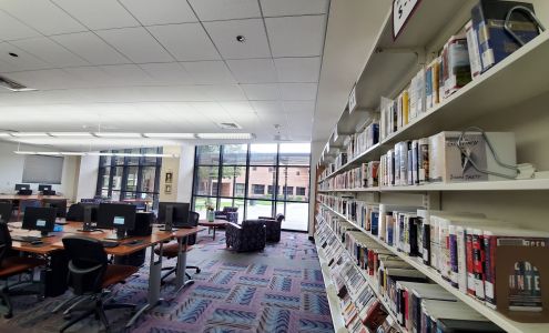 Lone Star College - Tomball Community Library