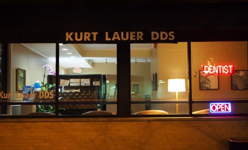 Kurt Lauer DDS 1609 Waukegan Rd, Glenview Illinois 60025