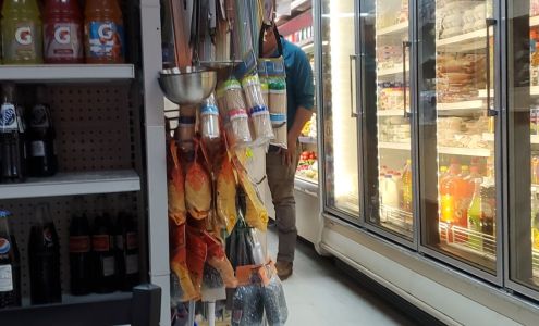 Tienda el Trebol Carniceria y Taqueria Carrollton