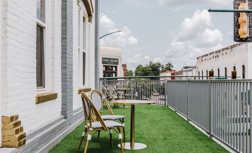 The Willis Park Hotel