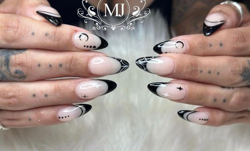 Mj Nails And Lashes At Galleria