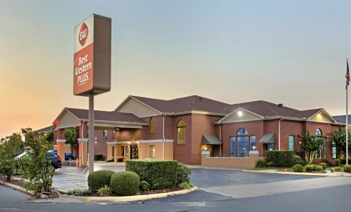 Best Western Plus Lonoke Hotel