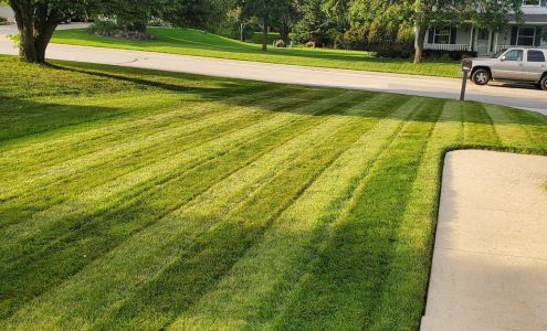 Eisentraut Lawn Care 404 Roosevelt Ave, Howards Grove Wisconsin 53083