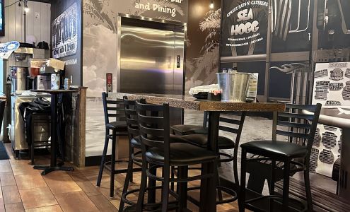 Tiki Jac's Street Eats & Brews