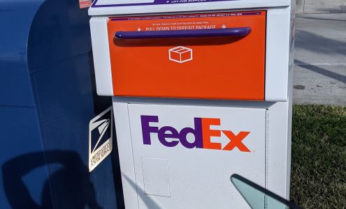 FedEx Drop Box