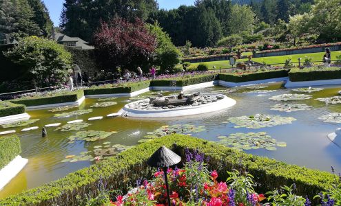 Italian Garden Brentwood Bay