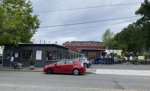 Magnolia Garden Center