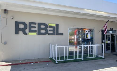 REBEL Convenience Stores Lucerne Valley