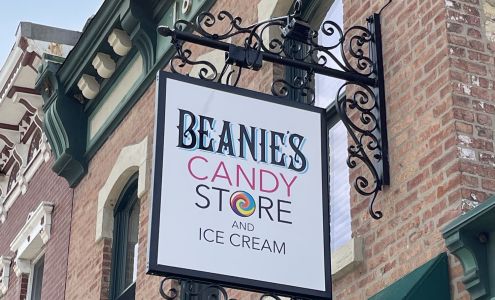 Beanie’s Candy Store (Ice Cream and Popcorn)