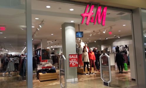 H&M Orland Park