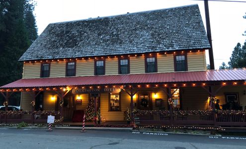 Dorrington Hotel Camp Connell