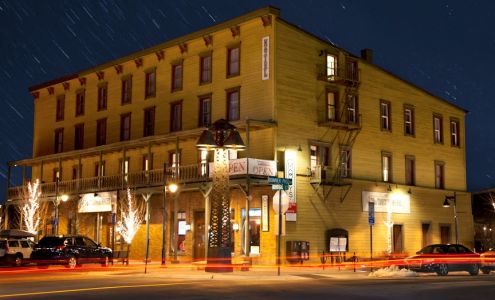 The Truckee Hotel