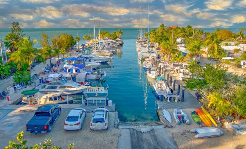 Blackfin Resort Motel & Marina