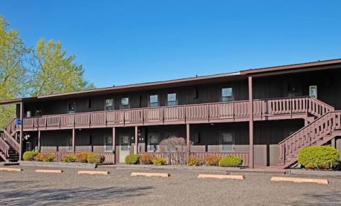 Lake Fanny Hooe Resort and Campground Copper Harbor