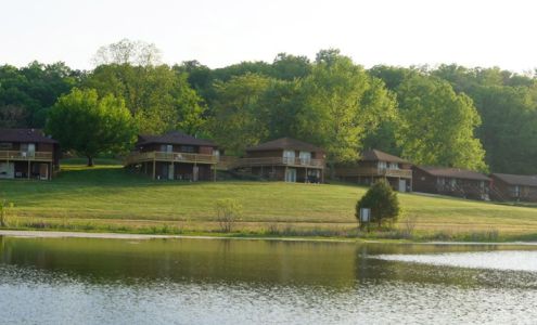 Lodge On the Current Van Buren