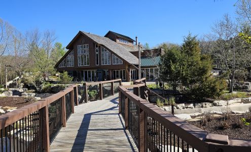 Bluegreen Wilderness Club at Big Cedar Preview Center Ridgedale