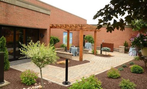 DoubleTree by Hilton Hotel Syracuse