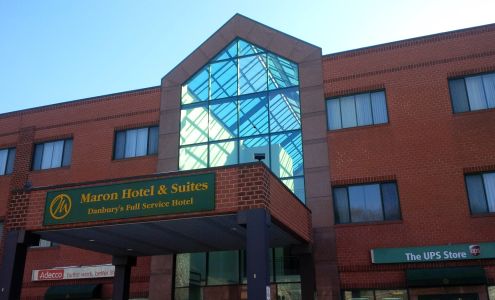 Maron Hotel & Suites