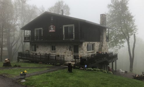 Alpine Retreat rentals Champion