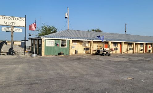 Comstock Motel Comstock