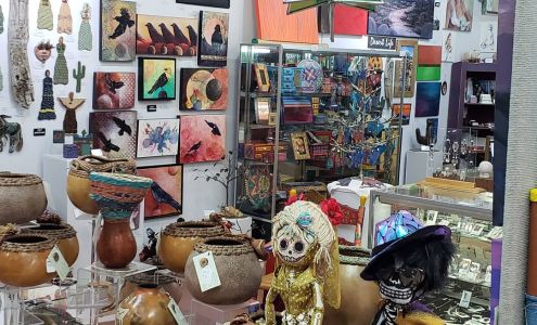 Feminine Mystique Art Gallery Tubac