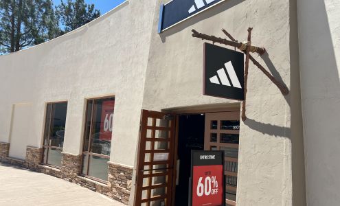 adidas Outlet Store Alpine
