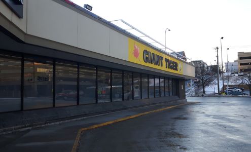 Prince Edward Square