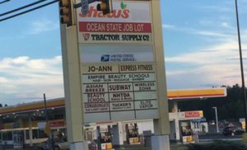 Hooksett Village Shops