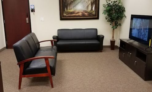 E & E Insurance Services