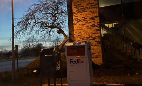 FedEx Drop Box