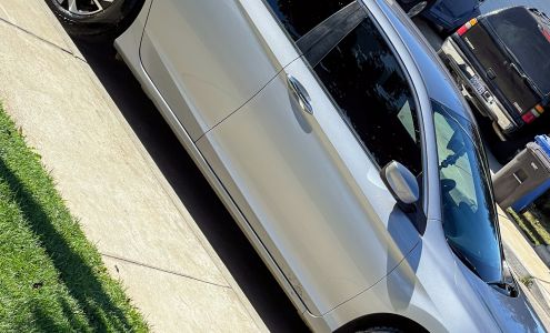 Adrian Mobile Detail Soledad