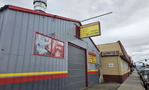 Salinas Collision Center