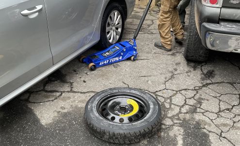 Los paisanos | Tire Shop | Llantera