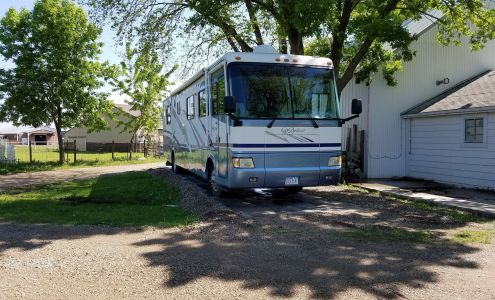 Happy Trails Wrecker Service