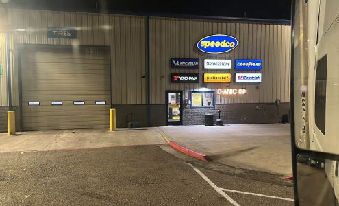 Speedco Truck Lube and Tires