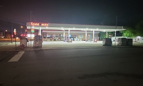 Speedway Oak Lawn