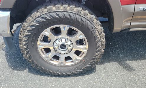 Johnson's Discount Tire