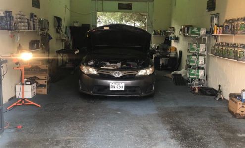 Speedy Oil Change & Auto Care