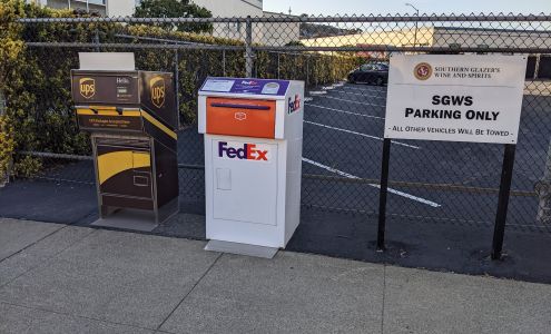 FedEx Drop Box