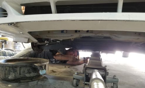 Ken's Body & Fender Works