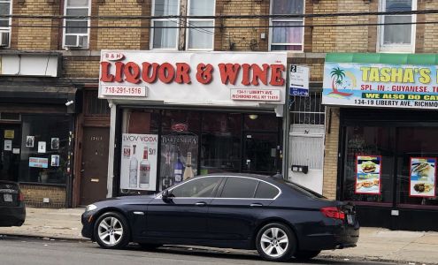 B&h liquor and wine South Richmond Hill
