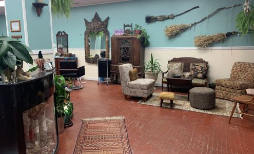 Evoke Salon & Boutique