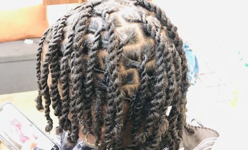 A Hair's Dream 5611 South Blvd #8, Charlotte North Carolina 28217