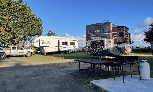 Bayshore RV Park & Guest Suites Tokeland